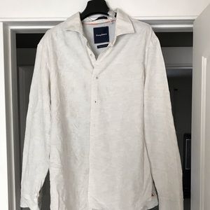 Tommy Bahama Button Down